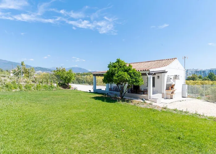 La Casa De Aguacates Entre Marbella, Benahavis Y 에스테포나