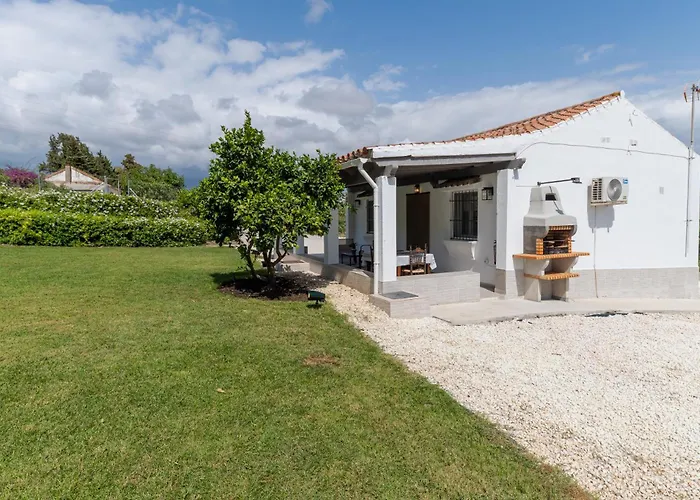 La Casa De Aguacates Entre Marbella, Benahavìs Y