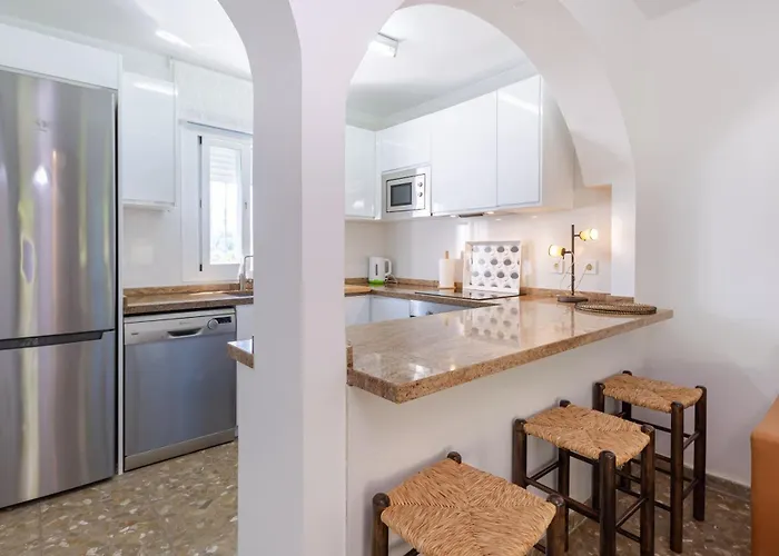 La Casa De Aguacates Entre Marbella, Benahavìs Y