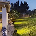 La Casa De Aguacates Entre Marbella, Benahavis Y Tatil Evi