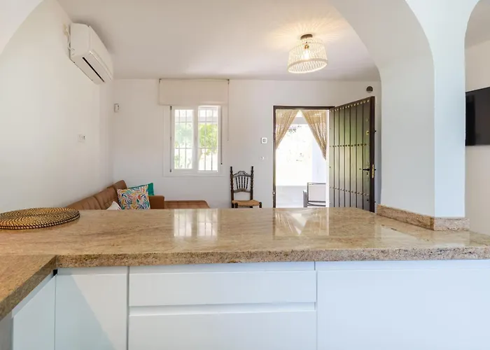 La Casa De Aguacates Entre Marbella, Benahavis Y Hébergement de vacances Estepona