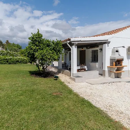 La Casa De Aguacates Entre Marbella, Benahavis Y